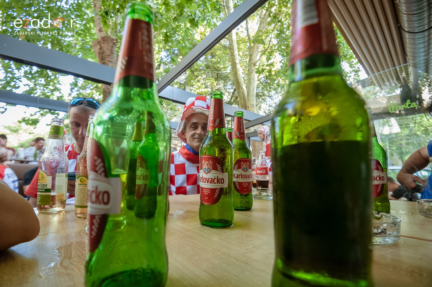 Navijačko ludilo u Zadru za vrijeme i nakon finala Svjetskog prvenstva Navijačko ludilo u Zadru za vrijeme i nakon finala Svjetskog prvenstva