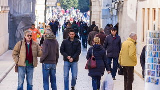 Image 380439 (auto) Image 380439 (auto)