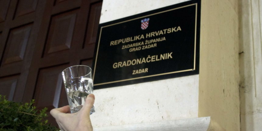 Zelena akcija upozorava na nestasicu vode na Bokanjcu i na Plovaniji Zelena akcija upozorava na nestasicu vode na Bokanjcu i na Plovaniji