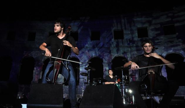 2CELLOS održali koncert u pulskoj Areni i oduševili 5 tisuća fanova, Foto: Duško Marušić/PIXSELL