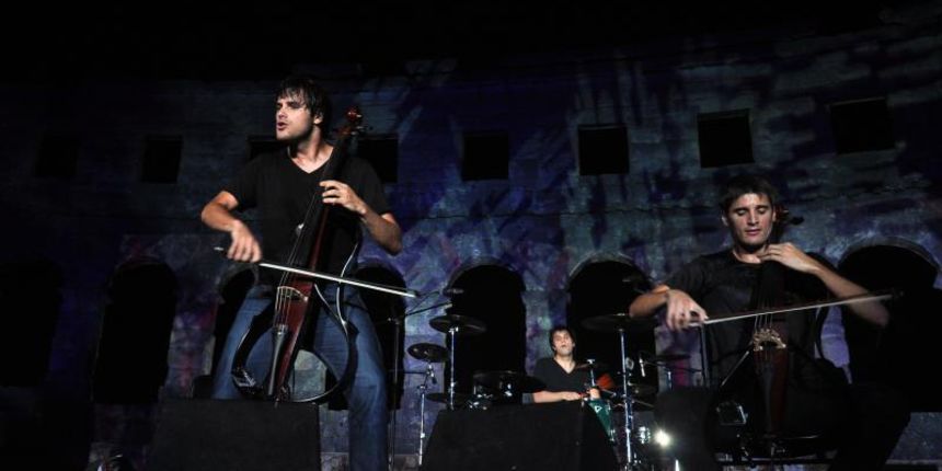 2CELLOS održali koncert u pulskoj Areni i oduševili 5 tisuća fanova, Foto: Duško Marušić/PIXSELL
