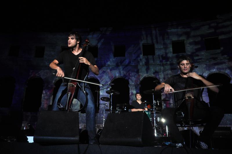 2CELLOS održali koncert u pulskoj Areni i oduševili 5 tisuća fanova, Foto: Duško Marušić/PIXSELL