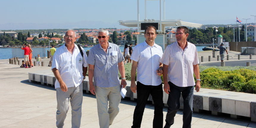 Na poziv Grada Zadra i Turističke zajednice Grada Zadra u Zadru boravi gospodin Max Stich, potpredsjednik za turizam njemačkog autokluba ADAC, ujedno najvećeg i najznačajnijeg europskog kluba svoje vrste s gotovo 20 milijuna članova Na poziv Grada Zadra i Turističke zajednice Grada Zadra u Zadru boravi gospodin Max Stich, potpredsjednik za turizam njemačkog autokluba ADAC, ujedno najvećeg i najznačajnijeg europskog kluba svoje vrste s gotovo 20 milijuna članova