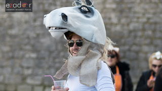 Zadarski karneval 2018: Povorka maškaranih skupina od Gradskih vrata preko Foruma do Narodnog trga Zadarski karneval 2018: Povorka maškaranih skupina od Gradskih vrata preko Foruma do Narodnog trga