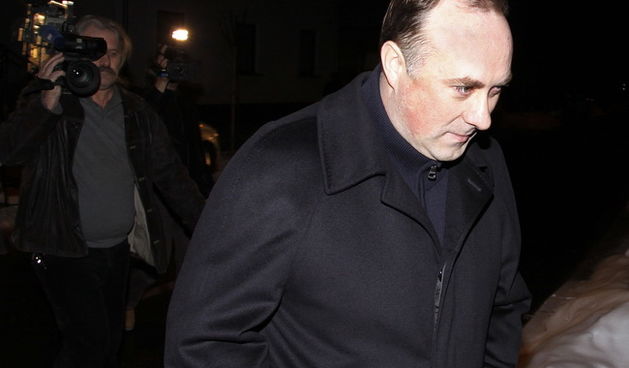 Koprivnica, 210110.
Uskok je pokrenuo istragu protiv Damira Polanceca. Zvonko Beljo vlasnik krizevacke tvrtke Gradec preko koje je Podravka oprala deset milijuna kuna izravno tereti Damira Polanceca za krivicno djelo.
Na slici: Damir Polancec daje izjavu