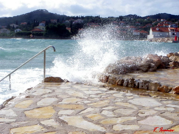 Poljana: Olujno jugo 11. studenog 2012.  Foto: Tomislav Ivanov