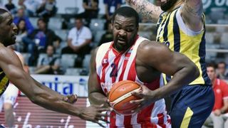 ZDBT 2015: KK Crvena Zvezda – Fenerbahçe Ülker 65-88