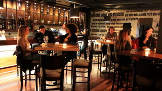 Restoran bar Atrij: Finger Food & Wine Selection, Foto: Iva Perinčić Restoran bar Atrij: Finger Food & Wine Selection, Foto: Iva Perinčić