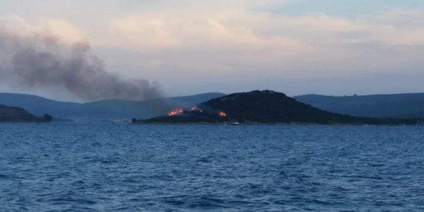 Galešnjak u plamenu