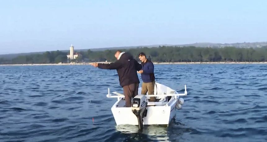 Bill iz Seattlea preselio na Vir i zaljubio se u lignjolov