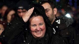 Advent na Viru: Crvena jabuka oduševila u “sniježnom” Viru Advent na Viru: Crvena jabuka oduševila u “sniježnom” Viru