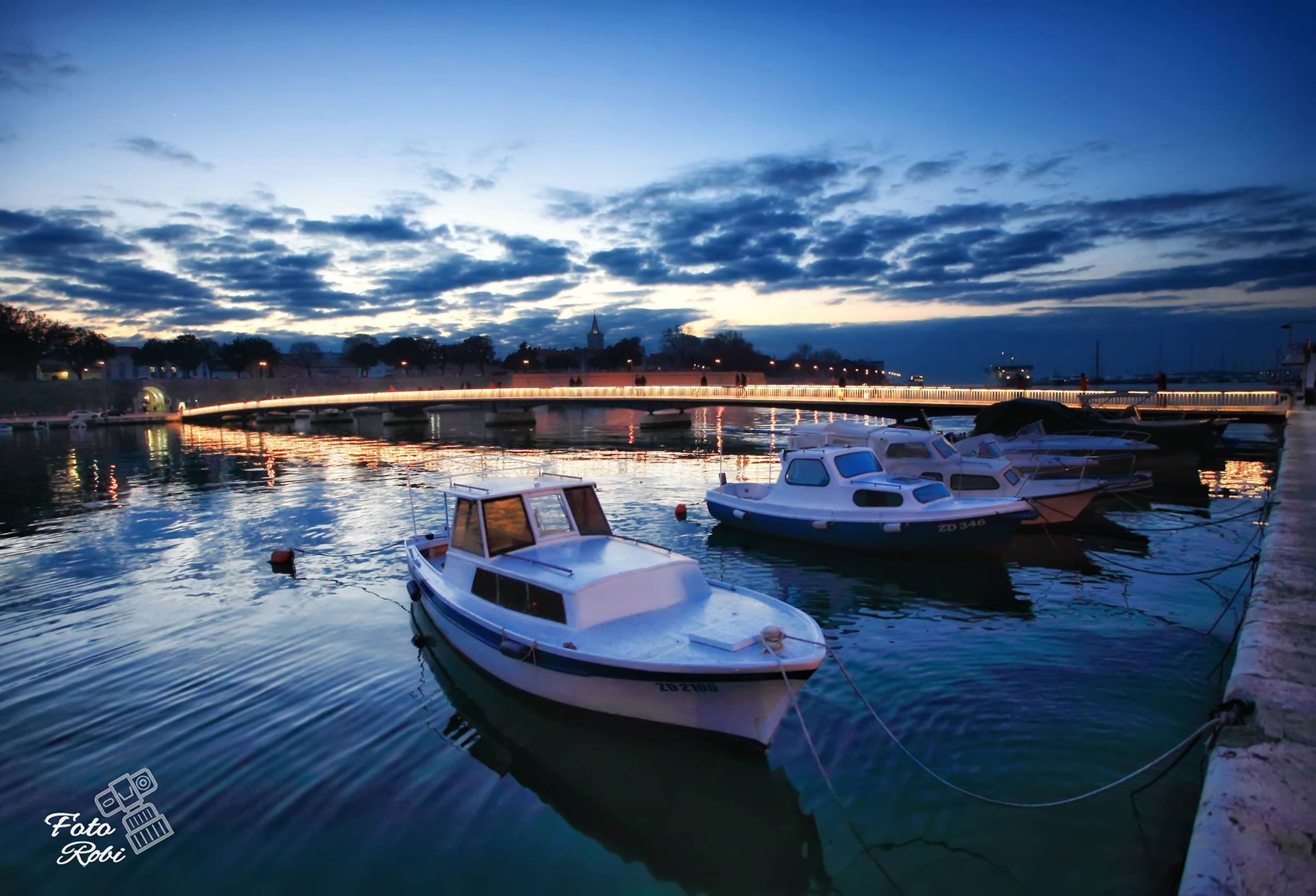 Kako ja vidim i koliko volim svoj grad. Foto: Roberto Lerga 1966. – 2016. Kako ja vidim i koliko volim svoj grad. Foto: Roberto Lerga 1966. – 2016.