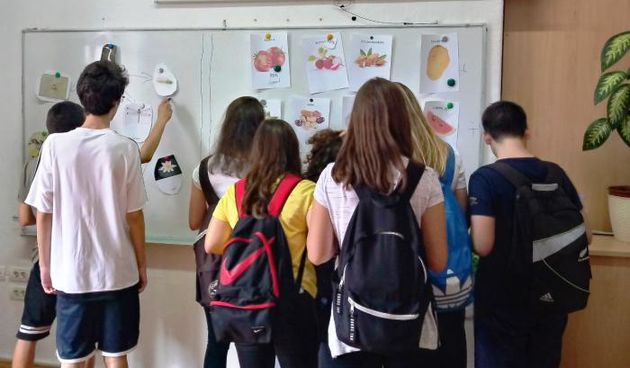 Osmaši, učenici, gimnazija