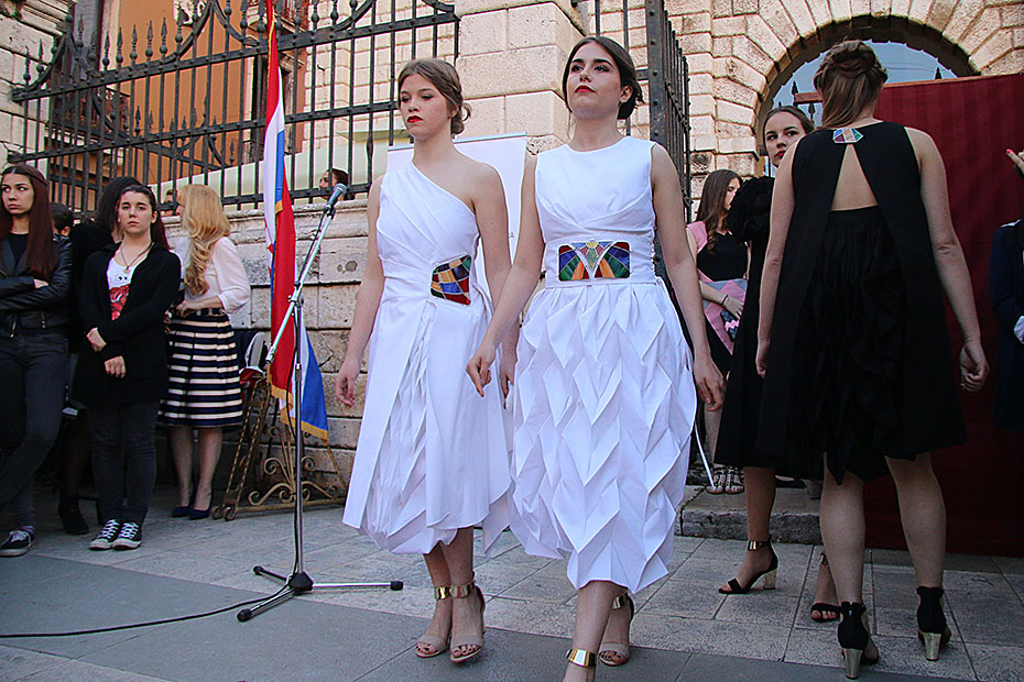 Modna revija državnog natjecanja mladih dizajnera Modna revija državnog natjecanja mladih dizajnera