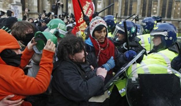 Engleska: Izgubljena bitka protiv većih školarina/foto:Reuters (tportal)
