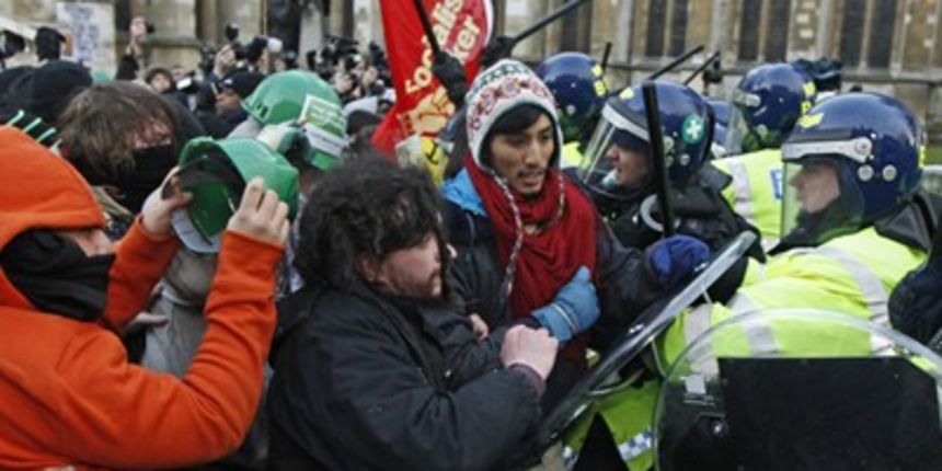 Engleska: Izgubljena bitka protiv većih školarina/foto:Reuters (tportal)