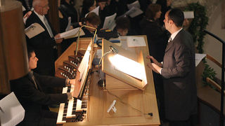 Image 1038717 (auto) Image 1038717 (auto)