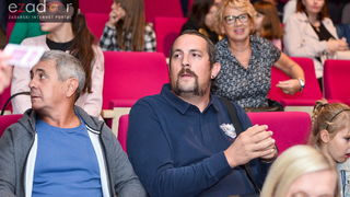 Premijera predstave “Pale sam na svijetu” u Kazalištu lutaka Zadar Premijera predstave “Pale sam na svijetu” u Kazalištu lutaka Zadar