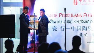 MAS: Otvorenje izložbe “Putovanje porculana putom svile” MAS: Otvorenje izložbe “Putovanje porculana putom svile”