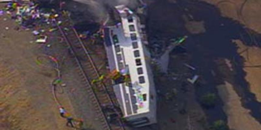 Indija – željeznička nesreća (Foto: HTV)