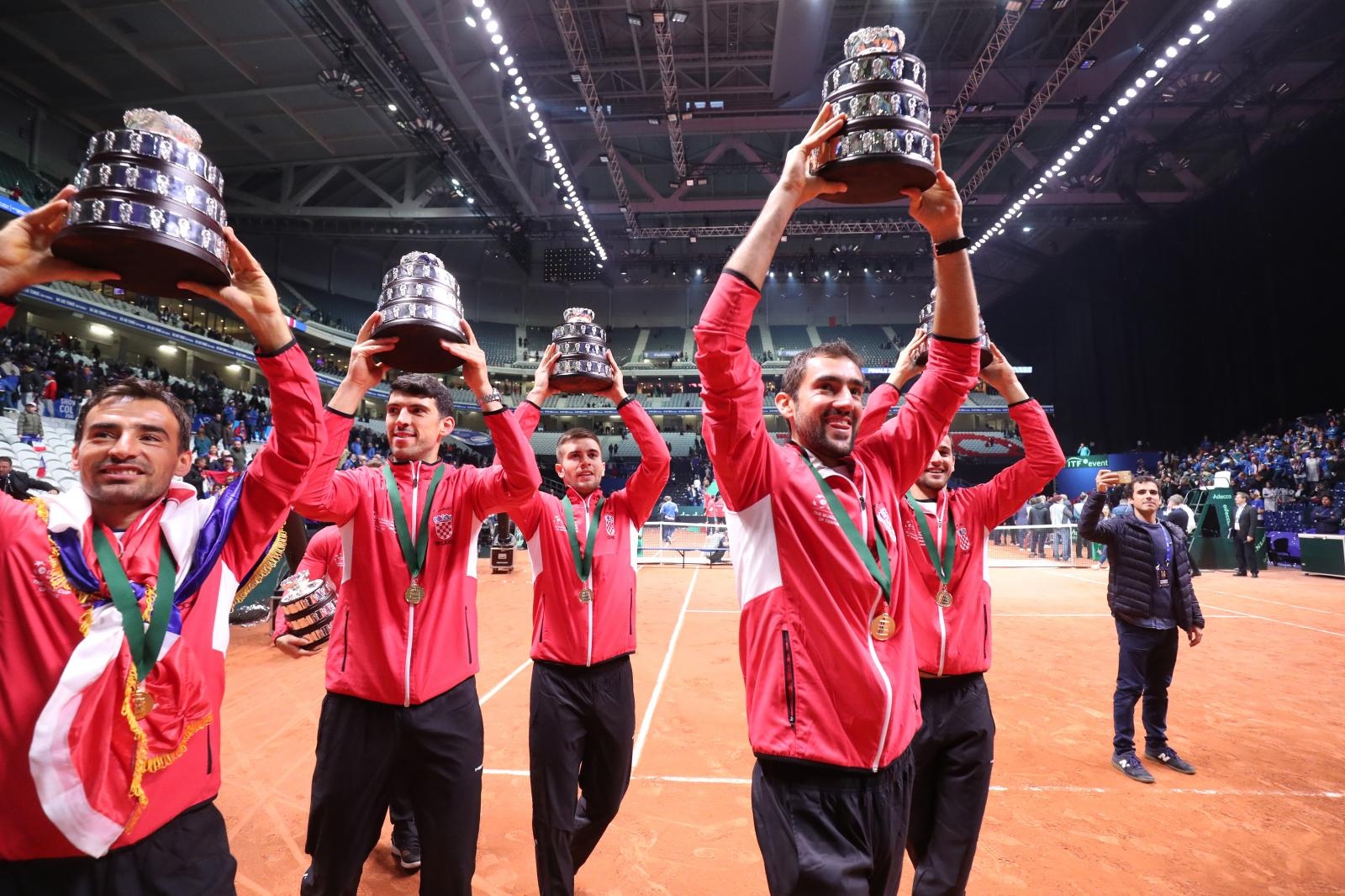 Veliko slavlje hrvatskih tenisača nakon osvajanja Davis Cupa