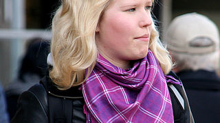 Žene Stochkolma i Helsinkija