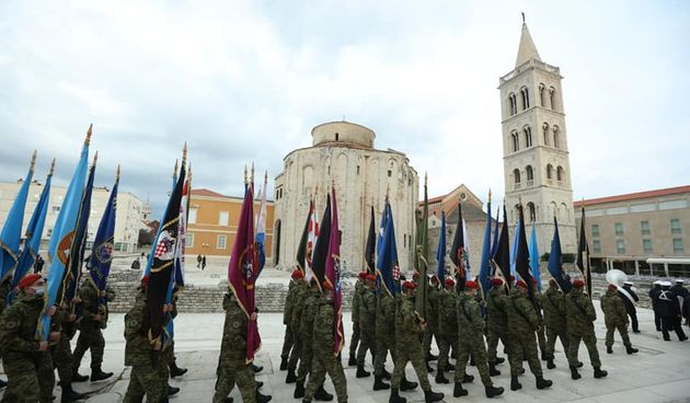 Image 5213340 (auto)