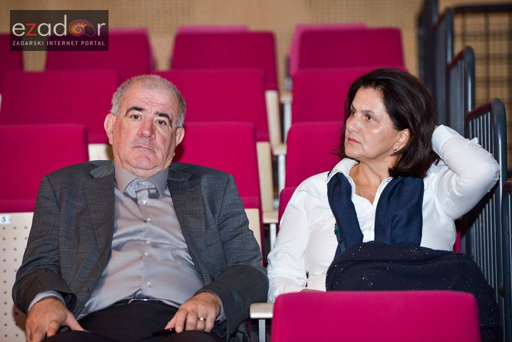 Premijera predstave “Pale sam na svijetu” u Kazalištu lutaka Zadar. Nebojša Gunjević Premijera predstave “Pale sam na svijetu” u Kazalištu lutaka Zadar. Nebojša Gunjević