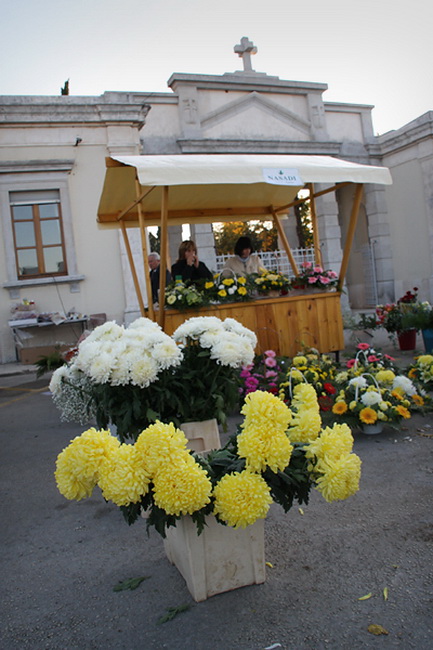 Gradsko groblje u Zadru u susret blagdanu Svih svetih