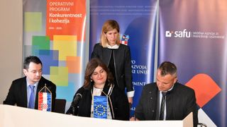 Potpisivanje ugovora u prezentacijskom centru “Podzemni grad Paklenice” NP Paklenica Potpisivanje ugovora u prezentacijskom centru “Podzemni grad Paklenice” NP Paklenica