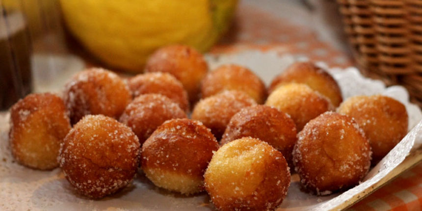 Fritule (foto: Marin Gospić)