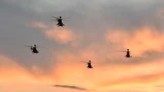 Svečani doček zadarskih Vatrenih: Jedrenjakom Branimir plovili od Gradskog mosta do gata na zadarskoj rivi