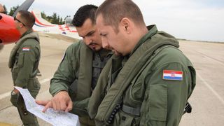 Odlazak Krila Oluje u Ćešku