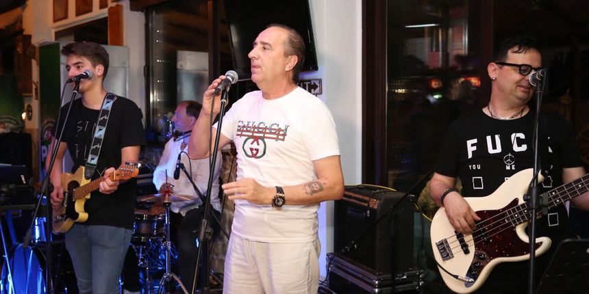 Nives Celzius i Mladen Grdović zvijezde gala večere u Vodicama Nives Celzius i Mladen Grdović zvijezde gala večere u Vodicama