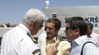 OLYMPUS DIGITAL CAMERA OLYMPUS DIGITAL CAMERA