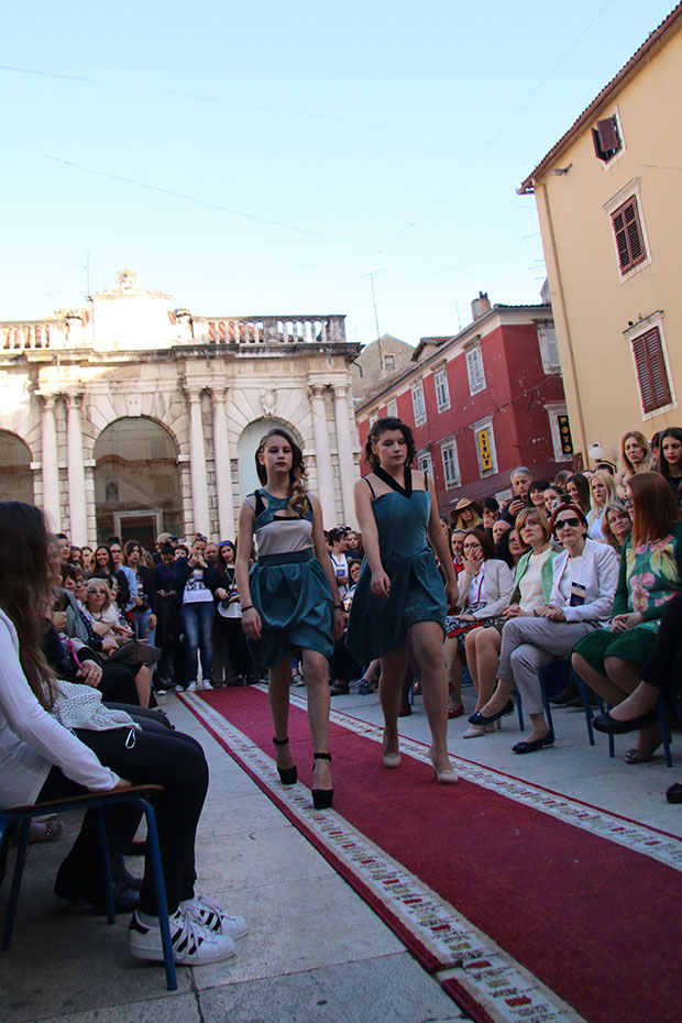 Modna revija državnog natjecanja mladih dizajnera Modna revija državnog natjecanja mladih dizajnera