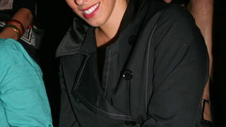 Zagreb, 250909.
U staroj tvornici Zagrepcanka od 24.09.-26.09. odrzava se modna revija Dove Fashion.hr.
Na slici: pjevacica Natali Dizdar.
Foto: Neja Markicevic /CROPIX