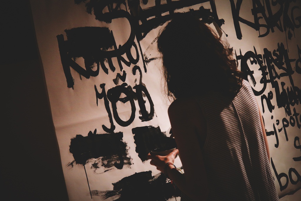 Performans “Granice” polaznika Glumačke radionice “Backstage” Performans “Granice” polaznika Glumačke radionice “Backstage”