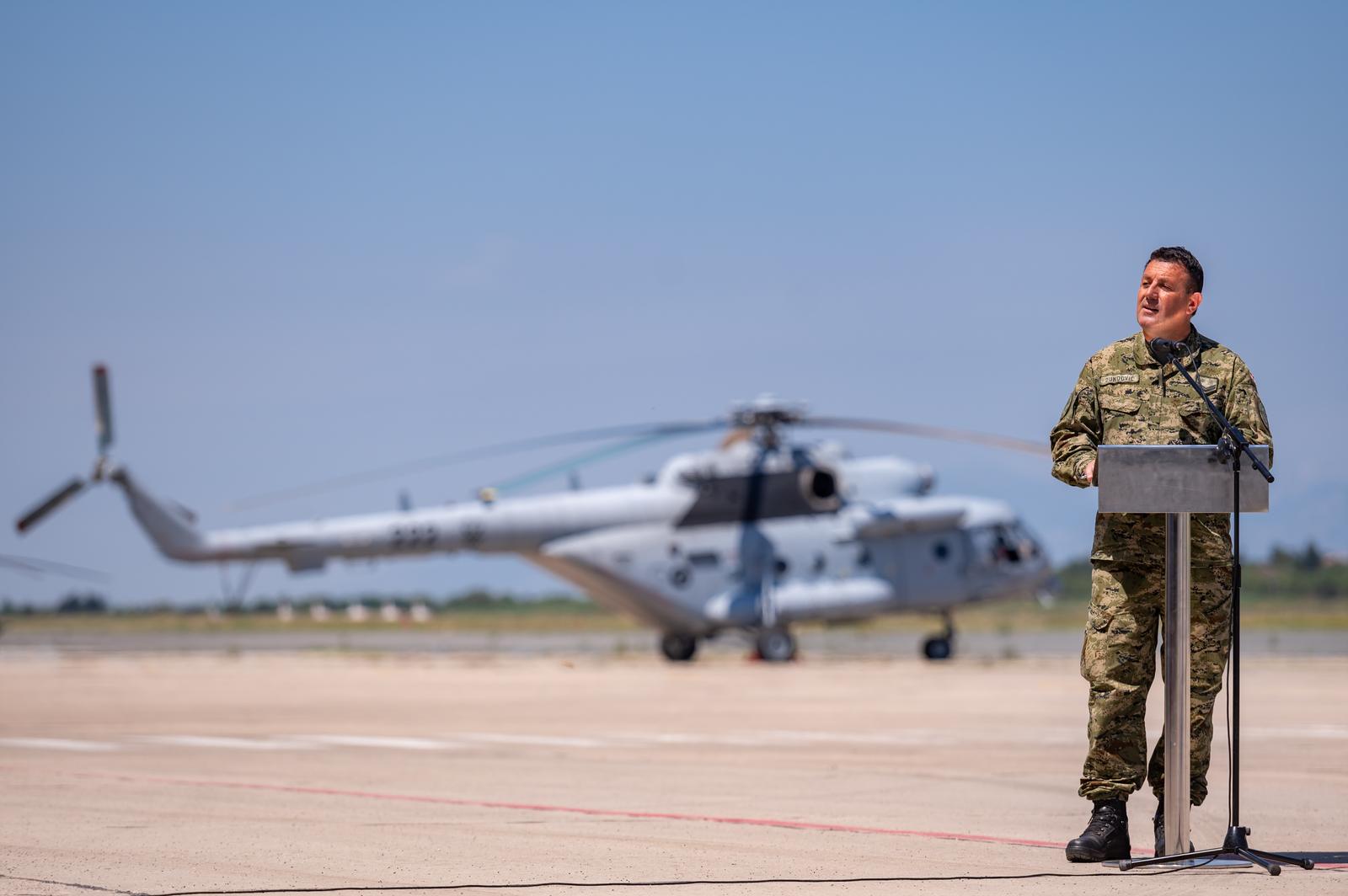 Krila Oluje predstavila novi letački program i dva nova člana