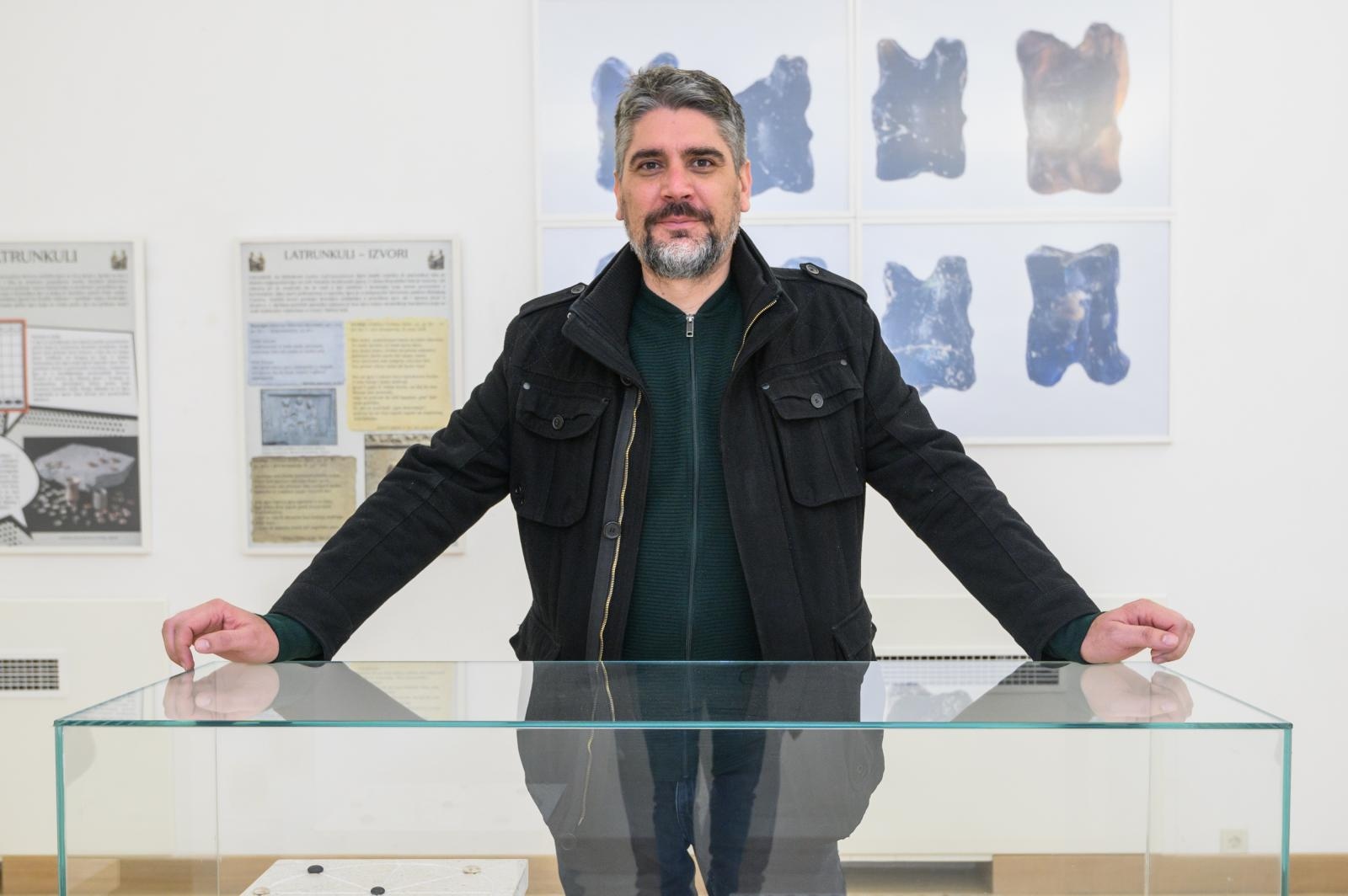 Zadarski muzej antičkog stakla pripremio izložbu drevnih društvenih igara na ploči