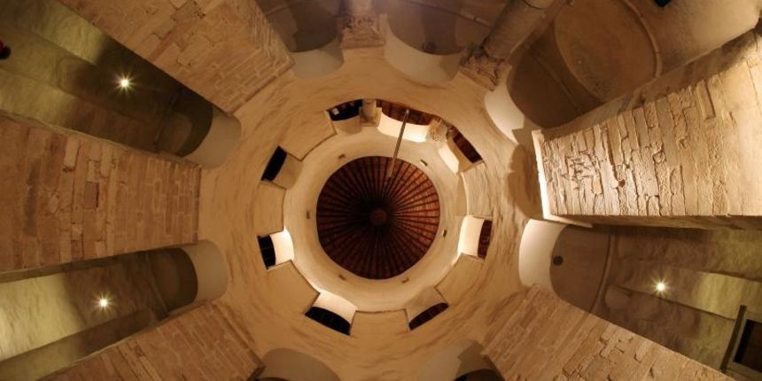 U sklopu projekta “Dolazak u bastinu” u crkvi svetog Donat otvorena je izlozba vise autora. Photo: Filip Brala/PIXSELL U sklopu projekta “Dolazak u bastinu” u crkvi svetog Donat otvorena je izlozba vise autora. Photo: Filip Brala/PIXSELL