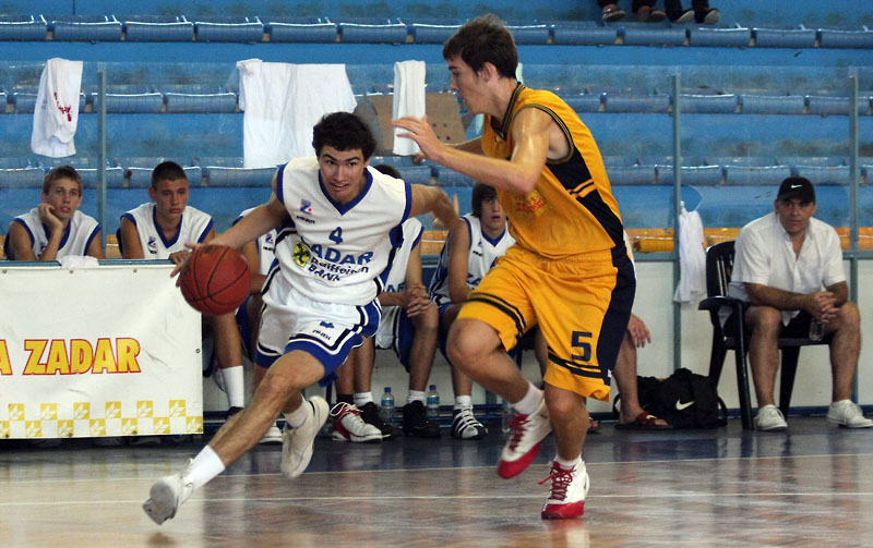 Image 1152703 (auto)