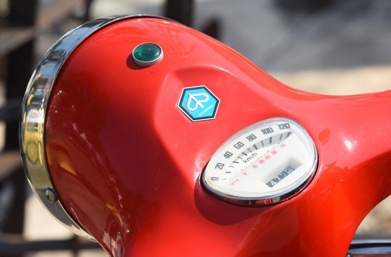 U Biogradu na moru zapoceo je Vespa World Days 2015 koji traje od 11-14. lipnja. Ocekuje se dolazak 5000 vozaca iz 32 zemlje. Photo: Hrvoje Jelavic/PIXSELL U Biogradu na moru zapoceo je Vespa World Days 2015 koji traje od 11-14. lipnja. Ocekuje se dolazak 5000 vozaca iz 32 zemlje. Photo: Hrvoje Jelavic/PIXSELL