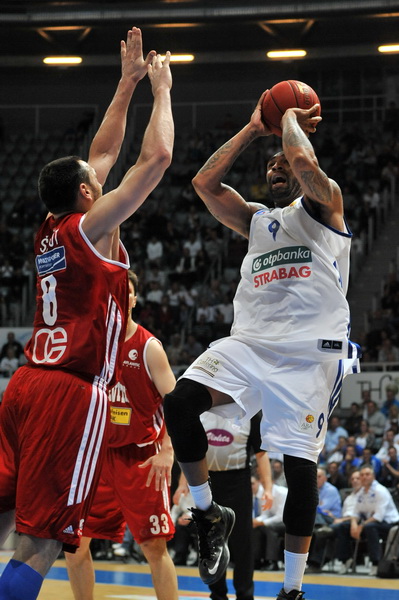 Zadar, 260513.
Dvorana Kresimira Cosica. 
3. polufinalna utakmica prvenstva Hrvatske izmedju KK Zadar i KK Cedevita.
Na fotografiji: Travis (9).
Foto: Luka Gerlanc / CROPIX