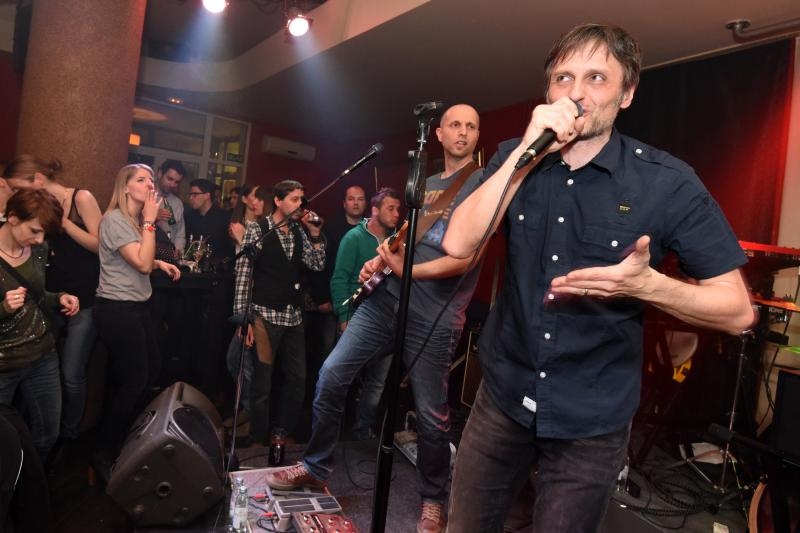 Pips Chips & Videoclips održali su sinoć odličan koncert u Q-baru na oduševljenje brojnih zadarskih fanova.  Photo: Dino Stanin/PIXSELL