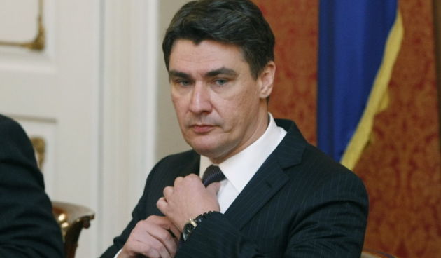 Zagreb, 251012.Markov trg, Banski dvori.U Banskim dvorima odrzana redovita sjednica Vlade Republike Hrvatske.Na fotografiji: Zoran Milanovic.Foto: Goran Mehkek / CROPIX