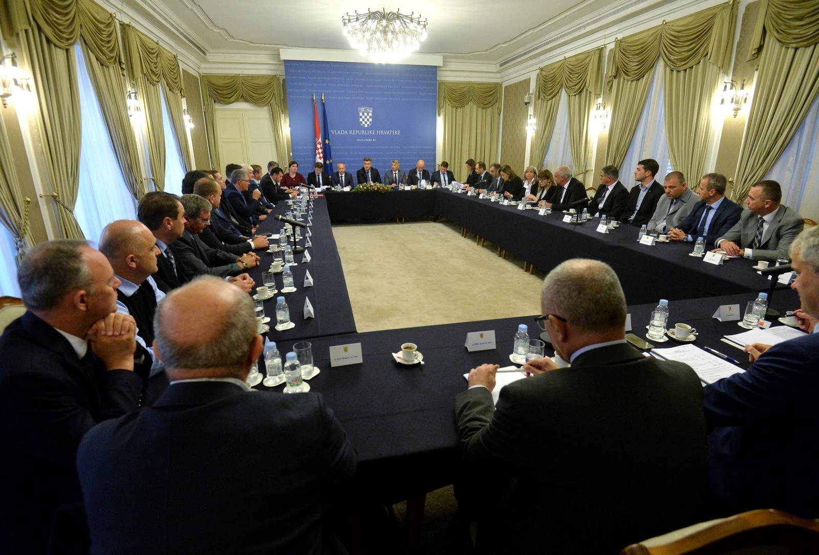 Zagreb: Sastanak o saniranju posljedica velikih poplava koje su pogodile Zadarsku županiju