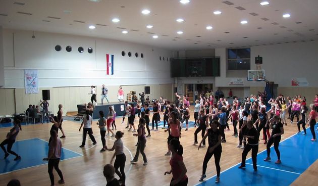 Humanitarni “Zumba fitness party”