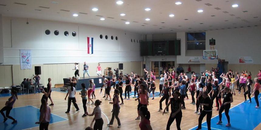 Humanitarni “Zumba fitness party” Humanitarni “Zumba fitness party”