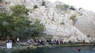 Film o cuvenom indijanskom poglavici Winnetou snima se na lokaciji nacionalnog parka Krka, gdje je prije vise od 50 godina snimana i prva verzija istoimenog filma. Film o cuvenom indijanskom poglavici Winnetou snima se na lokaciji nacionalnog parka Krka, gdje je prije vise od 50 godina snimana i prva verzija istoimenog filma.